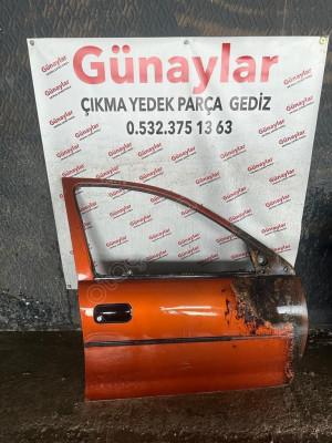 OPEL CORSA  SAĞ ÖN KAPI