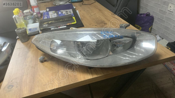 RENAULT FLUENCE SAĞ ÖN FAR