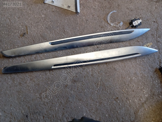 Renault Megane 4.orta konsol yan kapakları 969301794R