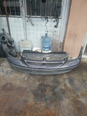 Chrysler voyager ön tampon