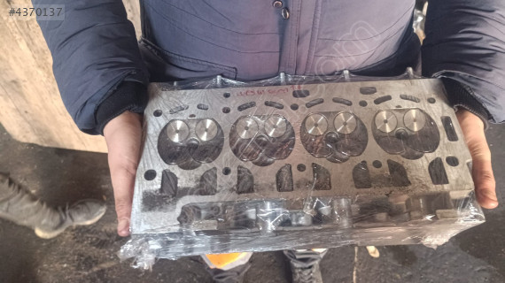 Volkswagen caddy 1.6 golf 4 blok kapak yapili