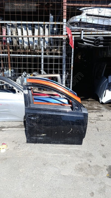 VW Golf 6 Modeli İçin Sağ Ön Kapı - Oto Çıkma Parçalar