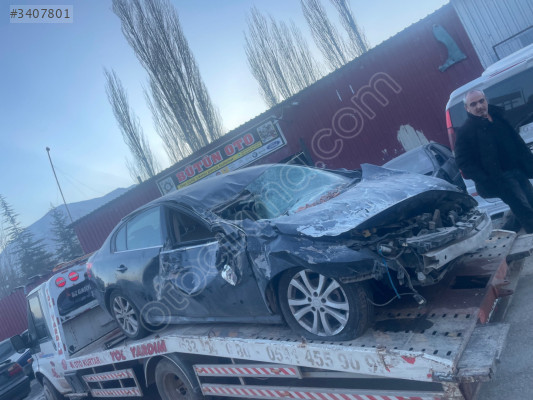 renault latitude  km saati