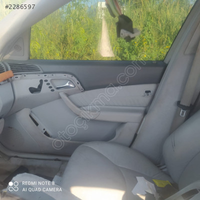 S400 2001 sağ ön kapı döşemesi çıkma