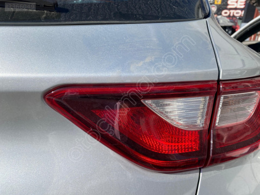 2023 Kia Stonic Sağ İç Stop