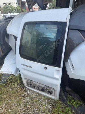 PEUGEOT PARTNER SOL BAGAJ KAPAĞI
