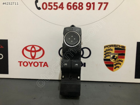 Orjinal Ford Fiesta Sol Ön Cam Düğmesi - Çıkma Parça