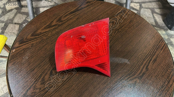 AUDİ A4 SAĞ ARKA İÇ STOP