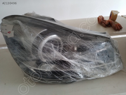 MERCEDES W204 MAKYAJLI SAĞ FAR CAM GEÇME 2048204439