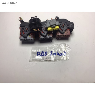 Peugeot 307 Citroen R05 Sigorta Soketi