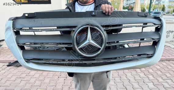 MERCEDES SPRİNTER ORJINAL ÖN PANJUR