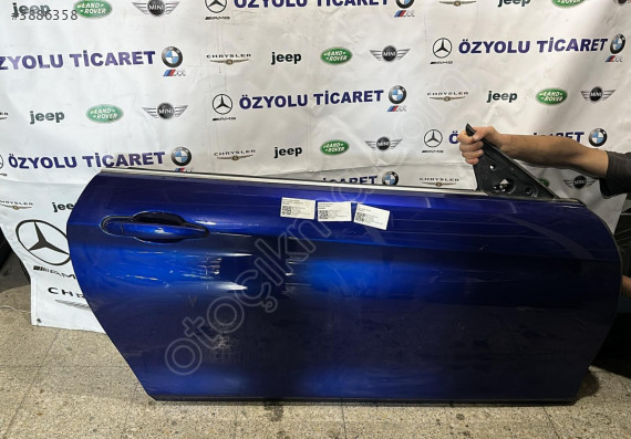 BMW F32-F33 4 Coupe Cabrio Sağ Ön Kapı