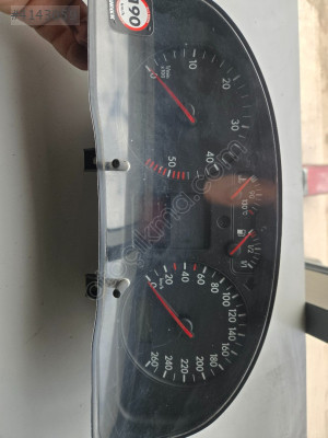 3B0920822A VW PASSAT DİZEL GÖSTERGE SAATİ