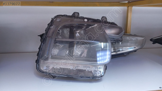 92102cg1xx HYUNDAİ STARİA ORJİNAL ÇIKMA SAĞ  FAR