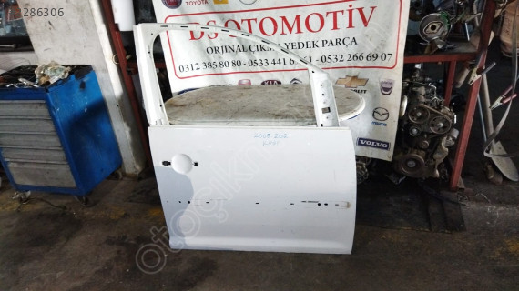 2008-2012 VOLKSWAGEN CADDY SAĞ ÖN KAPI -DS OTOMOTİV-