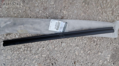 DACİA DOKKER SÜRGÜLÜ KAPI FİTİLİ 828365761R