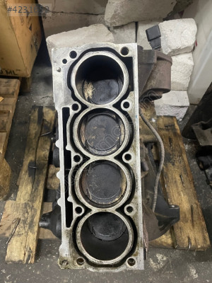 VOLKSWAGEN LUPO 1.4 BENZİNLİ YARIM MOTOR