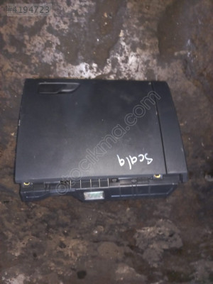 SKODA SCALA TOPİDO KAPAĞI EYLÜL  OTO