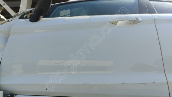Ford Fiesta 2009-2016 sol ön kapı  ve diğer kaporta parçaları