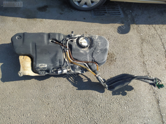 ÇIKMA VW POLO CLASSİC YAKIT DEPOSU