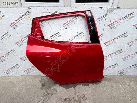 Renault Clio 4 sağ arka kapı 2012 2019