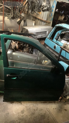 Vw bora hatasız sağ ön kapı