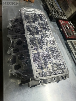 VOLKSWAGEN PASSAT 1.6 TDİ CAY CAYCA ÇIKMA SİLİNDİR KAPAĞI BAKIMLI