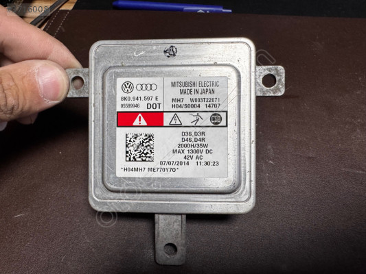 8K0941597E AUDİ GOLF ZENON FAR BEYNİ