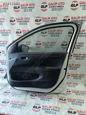 PEUGEOUT 301 SAĞ ÖN KAPI DÖŞEMESİ HATASIZ ORJİNAL ÇIKMA