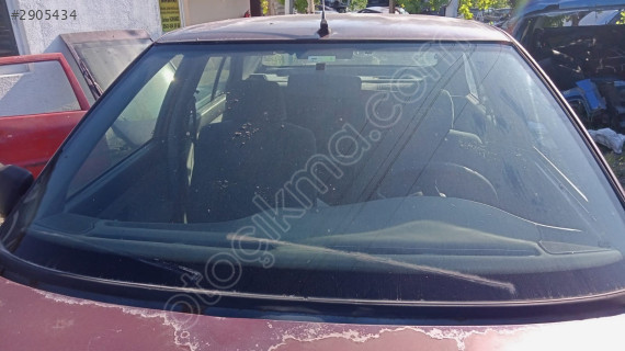 Renault 19 ön cam yedek parça