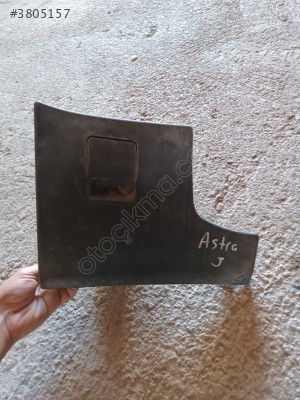 498951029 ASTRA J TORPİDO YAN KAPAĞI GM