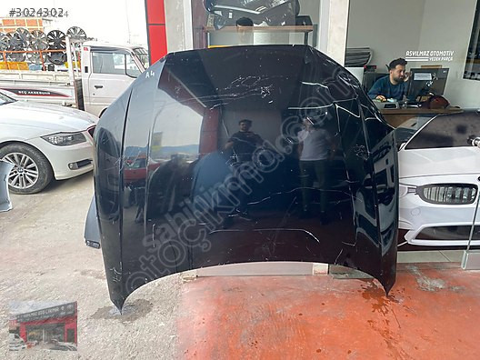 AUDİ A4 ÖN KAPUT