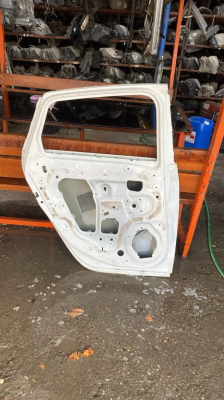 Opel astra j model 2017 sol arka kapılar