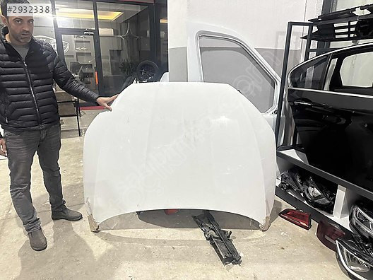 2023 Audi A3 kaput beyaz orijinal