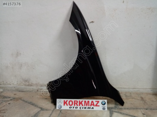 BMW 320 325 330 F30 SOL ÖN ÇAMURLUK SİYAH BOYALI BOYA KODU 668