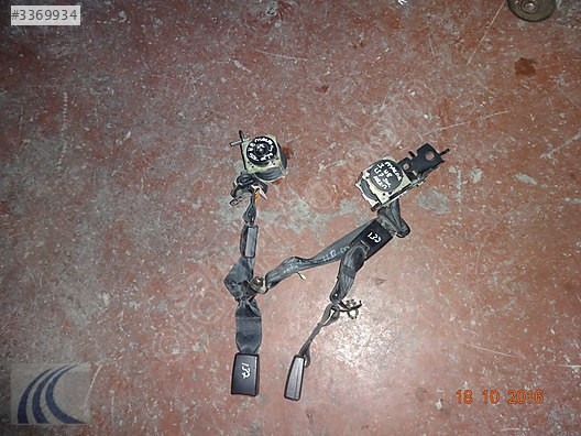MAZDA 3 HB 2004 ÇIKMA SAĞ ARKA EMNİYET KEMERİ