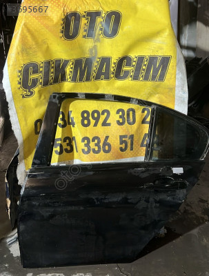 F30 BMW 3 Serisi Sol Arka Kapı Sökme Parçası