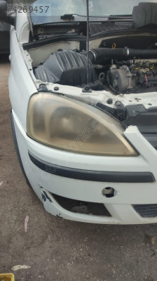 OPEL CORSA C SAĞ ÖN FAR