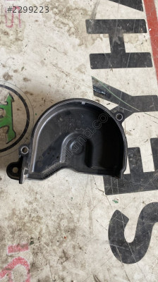 04E109121N vw golf 8 triger kayışı kapağı
