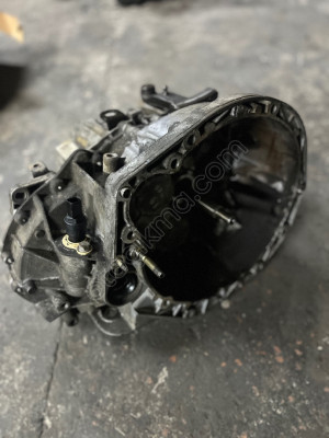 RENAULT TRAFİC 1.9 6 İLERİ KOMPLE ŞANZIIMAN ✅