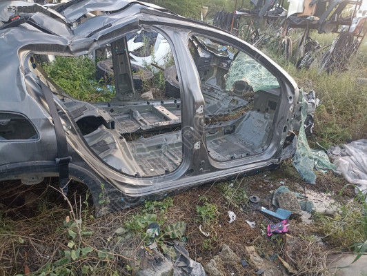 Fiat Egea Sağ marşbiyel Saci komple