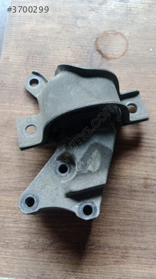 Fiat Punto (2003-2006) motor üst kulağı komple orijinal benzinli