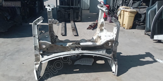 fiat egea cross 2021 kesme ön çeyrek/podye (son fiyat)