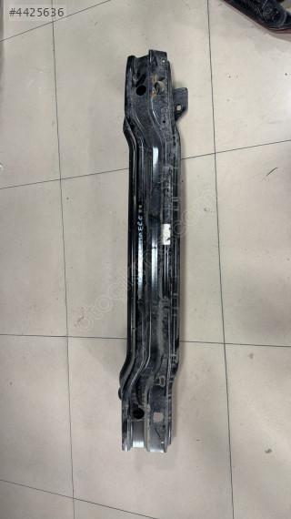BMW 5 SERİ G60 İ5 ARKA TAMPON DEMİRİ 5A01199-10