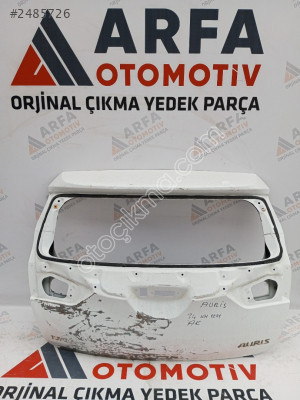 Toyota Auris 2012-2018 bagaj kapağı