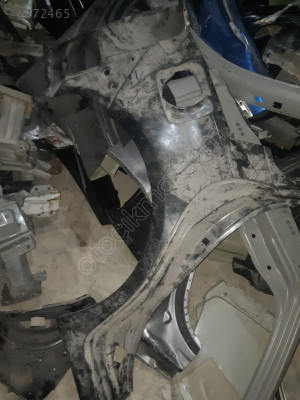 daihatsu materia arka çamurluk