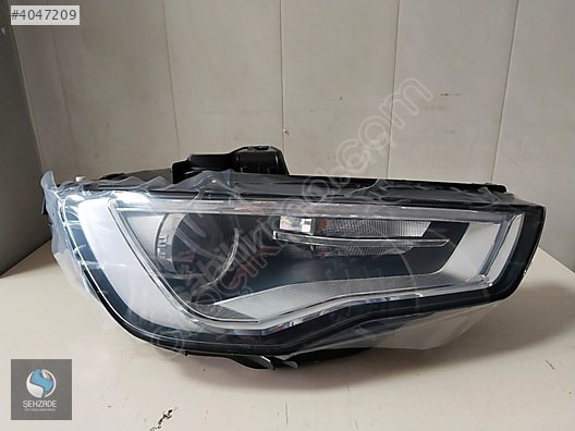AUDİ A3 SAĞ FAR ÇIKMA ORJİNAL