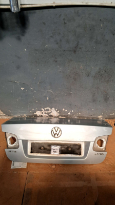BAGAJ KAPAĞI - JETTA 04-11 - 1K5827025AE