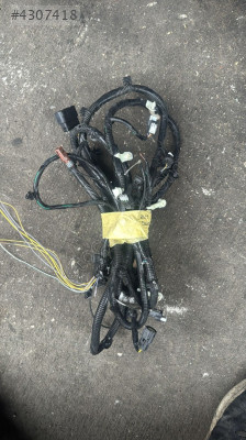 Ford courier 2025 model çıkma orjinal ön park sensör tesisatı