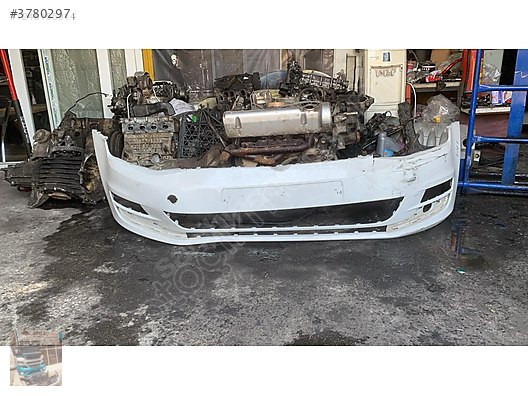 Vw golf 7 ön tampon çıkma